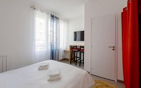 La Chambre Liberte 1, Sdb Privative Et Tv, Cuisine Salon Partages, Confort Et Hypercentre