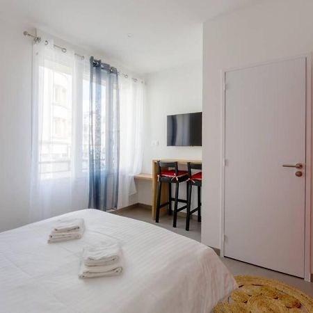 La Chambre Liberte 1, Sdb Privative Et Tv, Cuisine Salon Partages, Confort Et Hypercentre Brest Exterior foto
