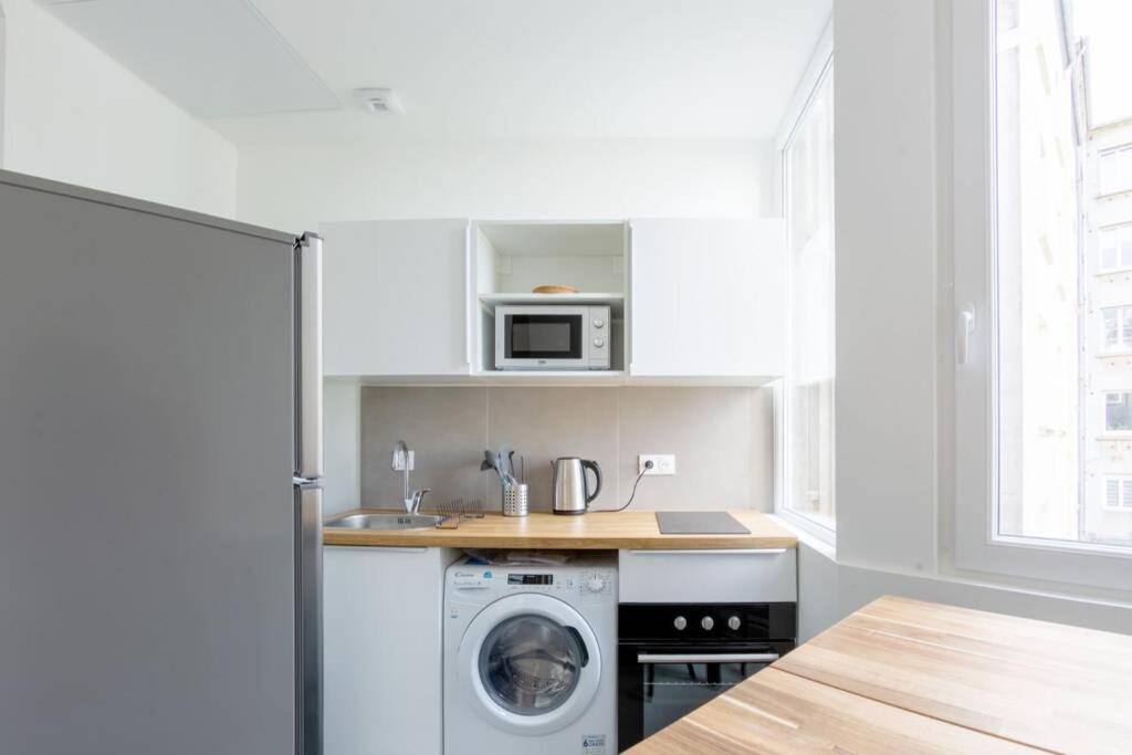 La Chambre Liberte 1, Sdb Privative Et Tv, Cuisine Salon Partages, Confort Et Hypercentre Brest Exterior foto
